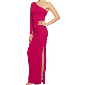 NWT Nicole Miller ruched one sleeve gown